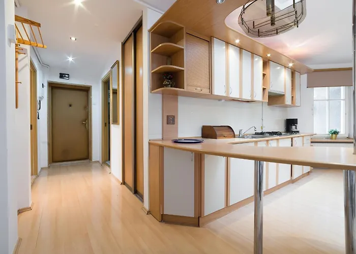 Duze Mieszkanie Minuta Do Monte Cassino